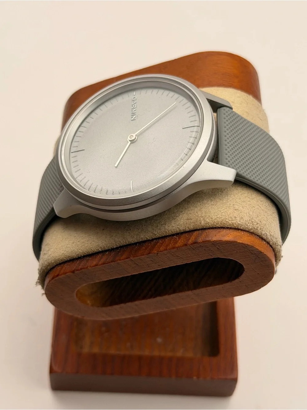 Garmin Vivomove Style